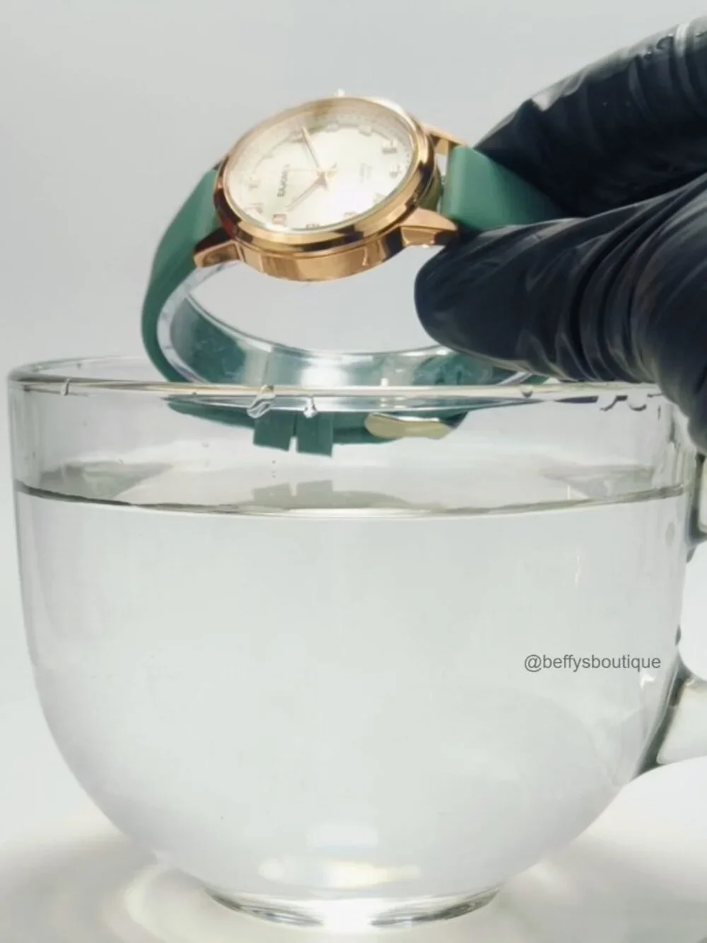 Waterproof Analog Nurse Watch for Women, Easy Read Second Hand, Comfortable